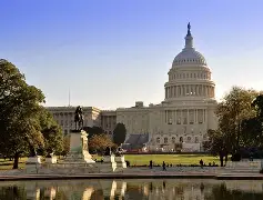 华盛顿奇才迎亚冠关键赛；赛后内部沟通；话题不断；心理建设被强调