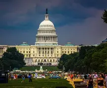 华盛顿奇才迎亚冠关键赛；赛后内部沟通；话题不断；心理建设被强调