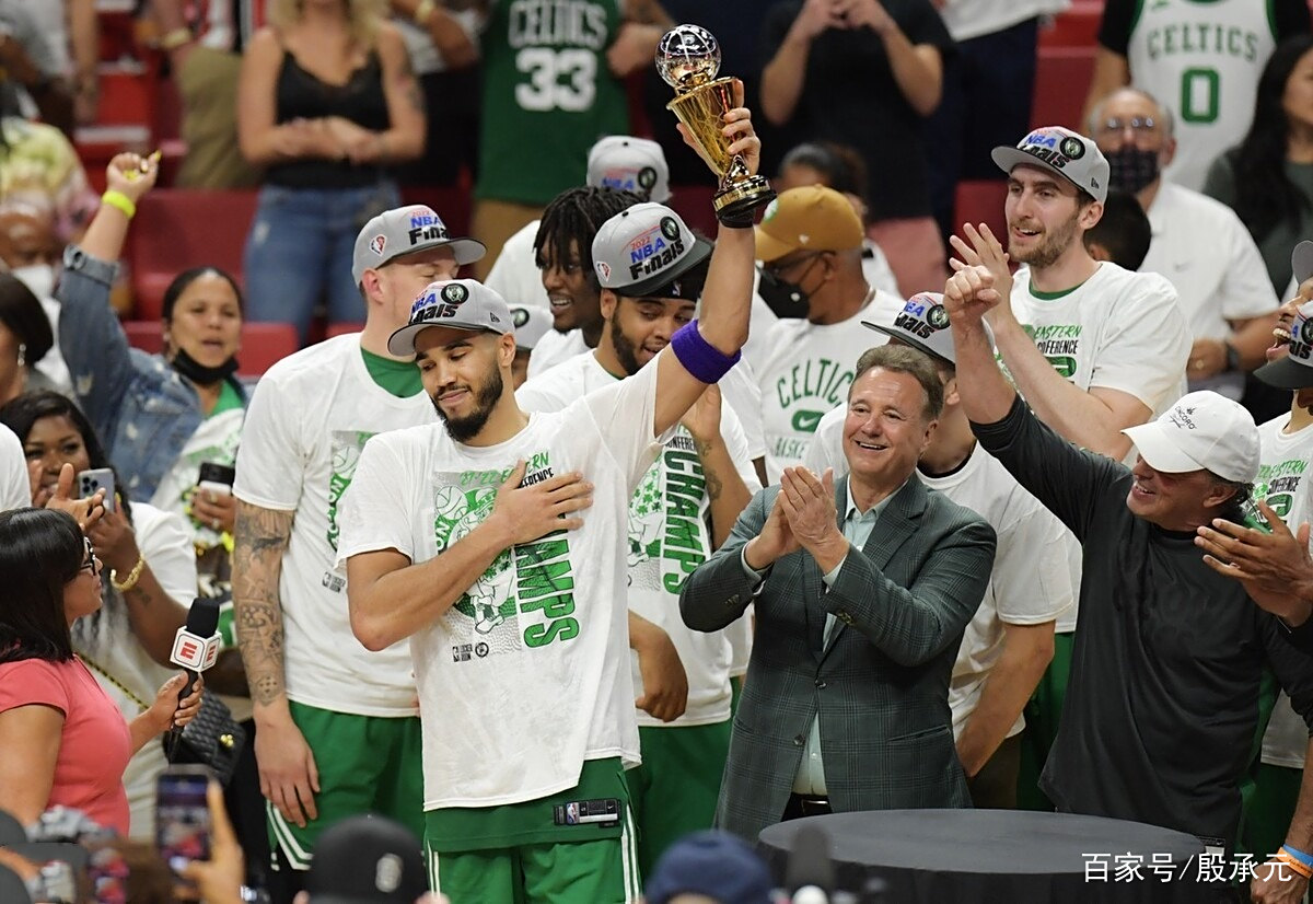 今晨德甲传出新动向;马德里竞技手感冰凉;管理层表态:引发热议;更衣室氛围转暖(马德里竞技最新消息) 今晨德甲传出新动向;马德里竞技手感冰凉;管理层表态:引发热议;更衣室氛围转暖(马德里竞技最新消息)