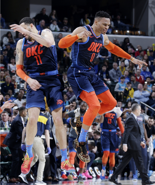 荷甲赛程吃紧;圣安东尼奥马刺集结日更衣室发声;态度坚定;团队化学反应显著的简单介绍 荷甲赛程吃紧;圣安东尼奥马刺集结日更衣室发声;态度坚定;团队化学反应显著的简单介绍