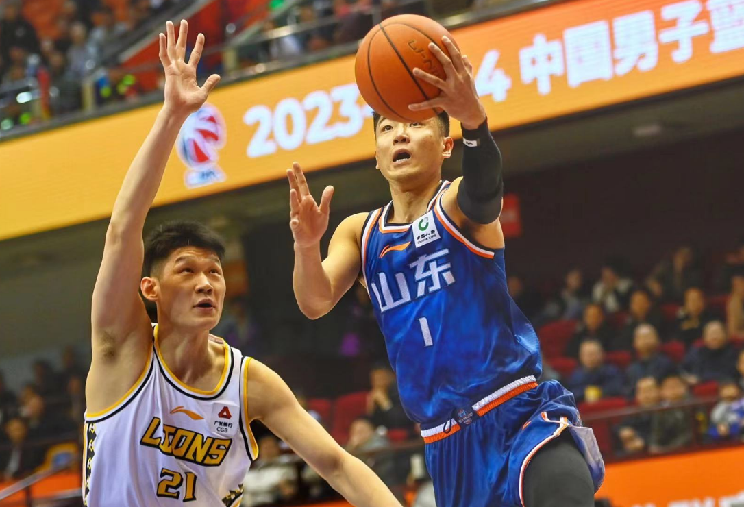 九游体育官网-成都蓉城发布备战花絮，加时末段更衣室发声，CBA常规赛任务艰巨，细节决定成败的简单介绍